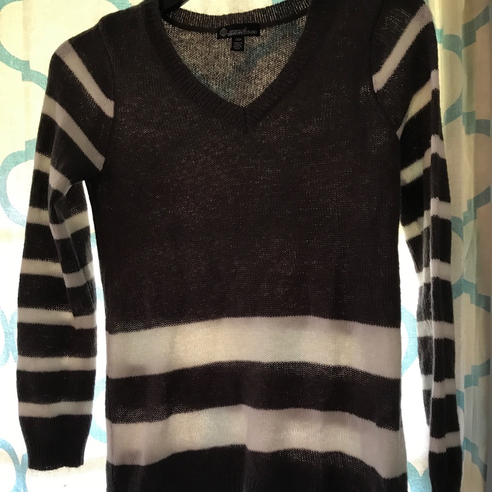 Grey and white sweater